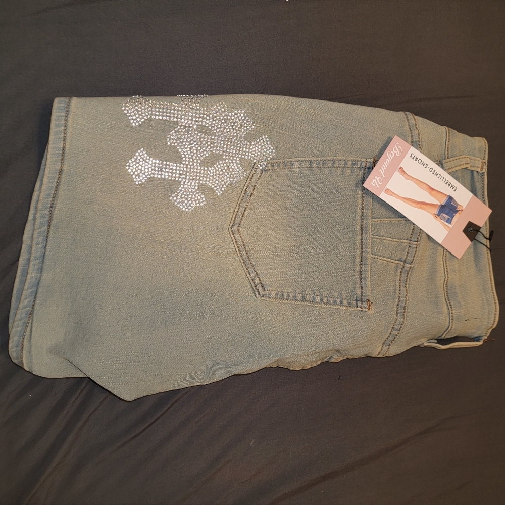 Beyond US jean shorts